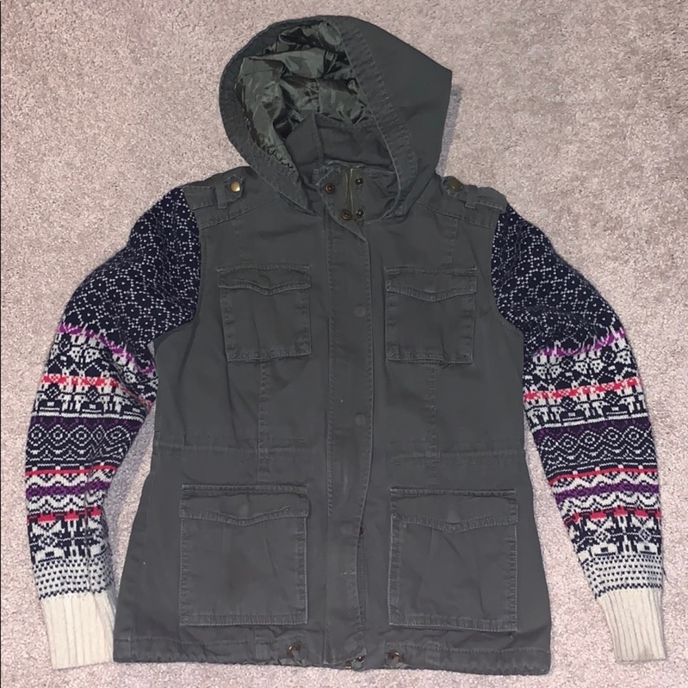 Aeropostale cargo/ sweater duo jacket